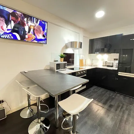 With A Lot Of Appartement *